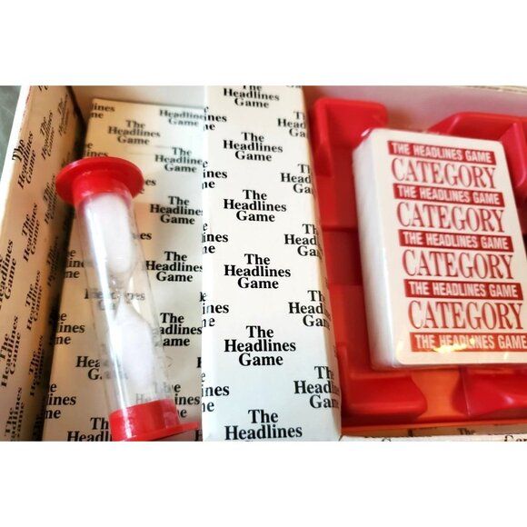 The Headlines Game 1989 Vintage Bicycle Games Party Fun Board Game Funny - Picture 7 of 11